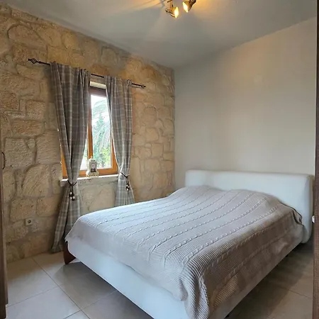 To Petrino, Stylish Stone House, Elani * Siviri
