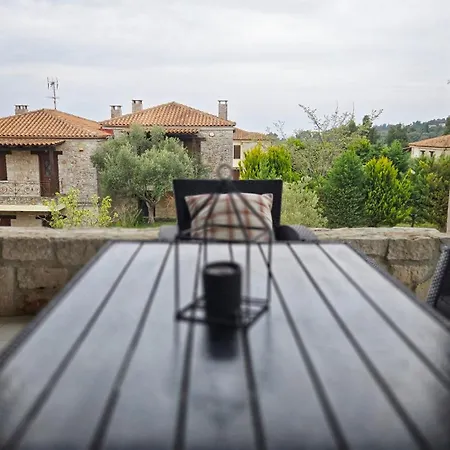 To Petrino, Stylish Stone House, Elani Appartamento