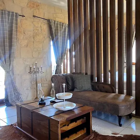 To Petrino, Stylish Stone House, Elani Appartamento